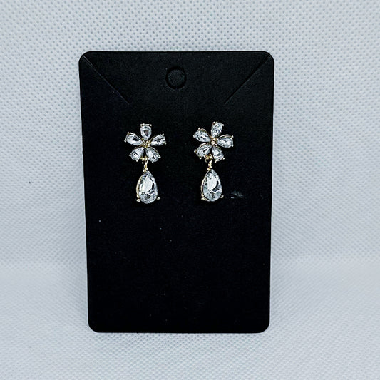 Aretes flor de Circonias