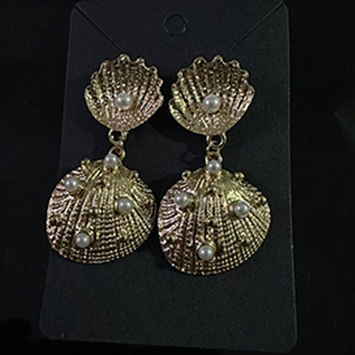 Aretes en forma de Concha